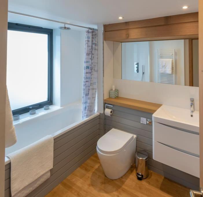 April - Luxury Country Bolthole Holiday home Grantham